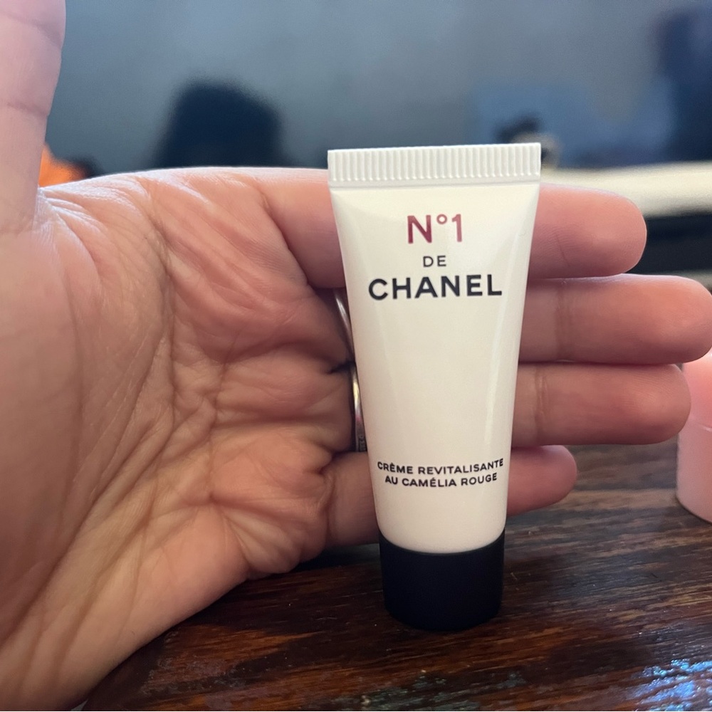 NEW mini Clinique eye cream and chanel face creams
